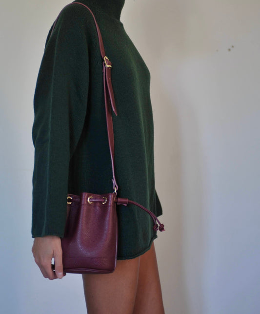 Amira mini Bucket new Burgundy